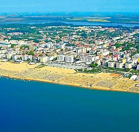 Wonderful And Welcoming Otel Bibione
